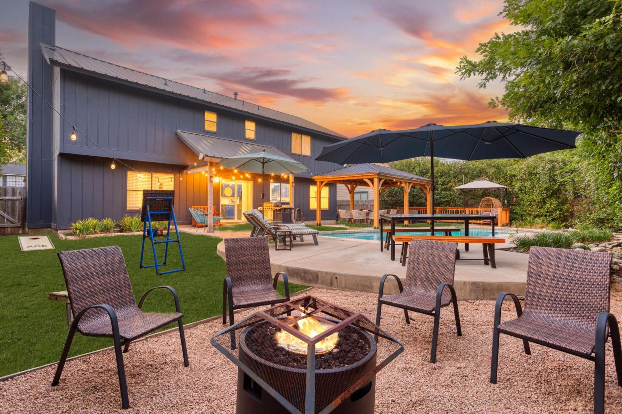 Timeless-Texas-Inn - Heated Pool Oasis & Lux Vibe ラウンドロック エクステリア 写真
