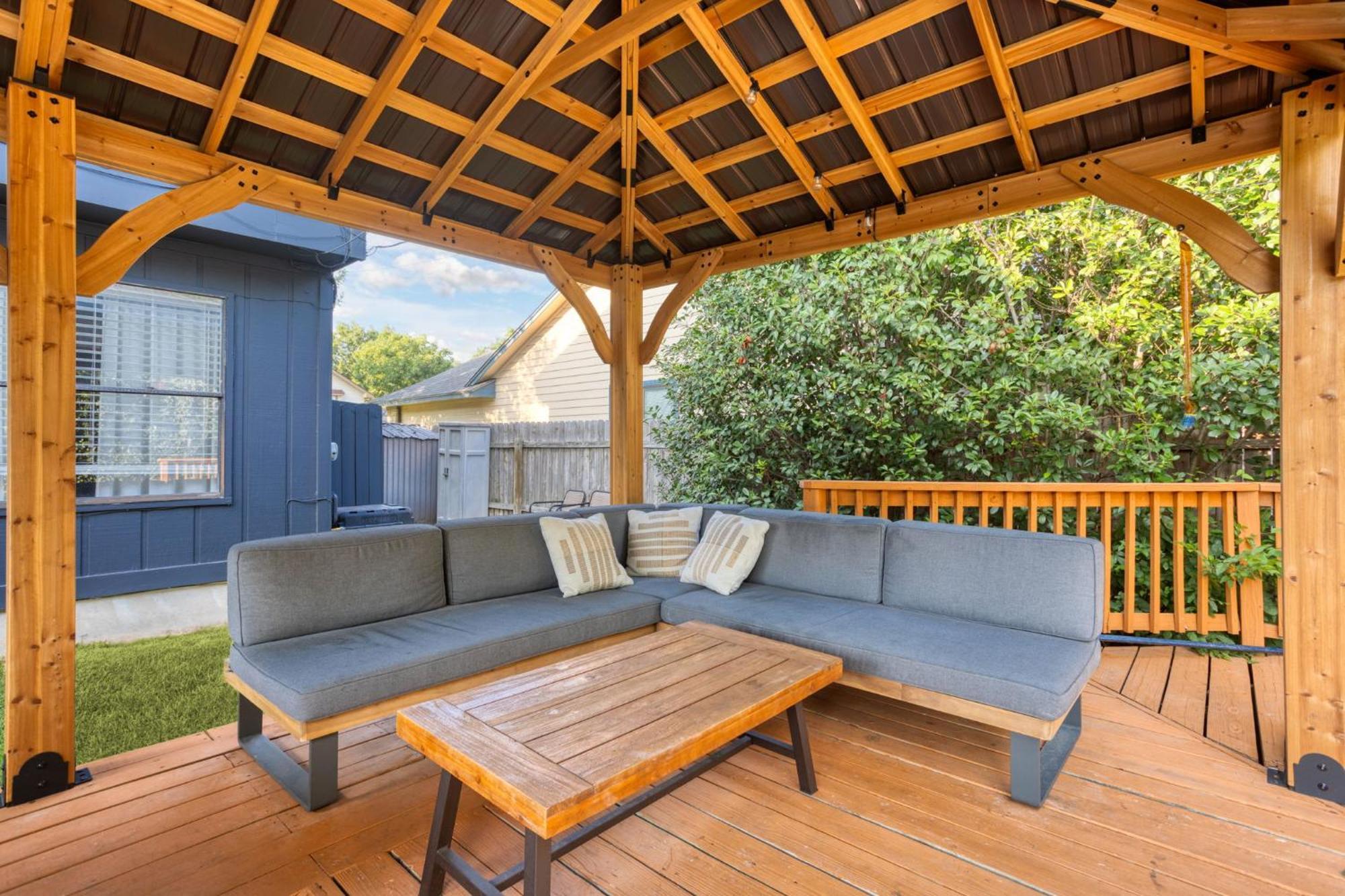 Timeless-Texas-Inn - Heated Pool Oasis & Lux Vibe ラウンドロック エクステリア 写真